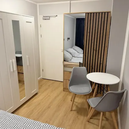 Upscale In Bergisch Gladbach