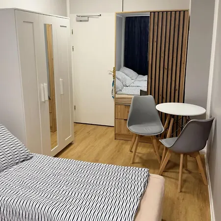 Upscale In Μπέργκις Γκλάντμπαχ