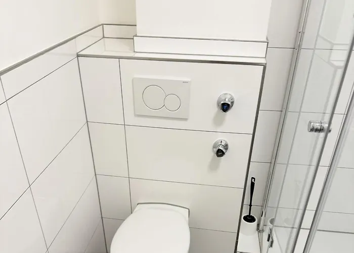 דירה Upscale In *